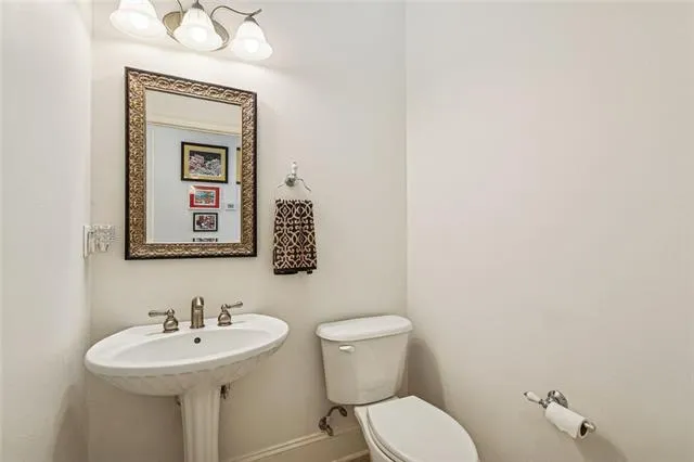 $744,900 | 11 Tara Lane, Mandeville, LA 70471