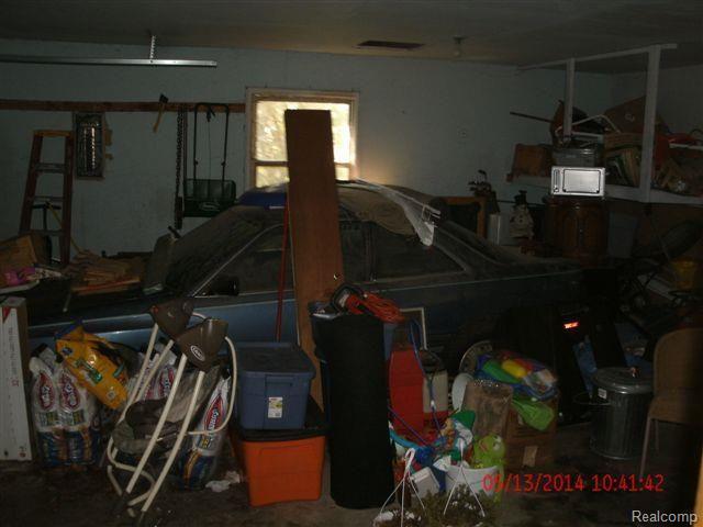 734 Old Perch Road Rochester, MI 48309 - Photo 17 of 33 GEDC9109.jpg