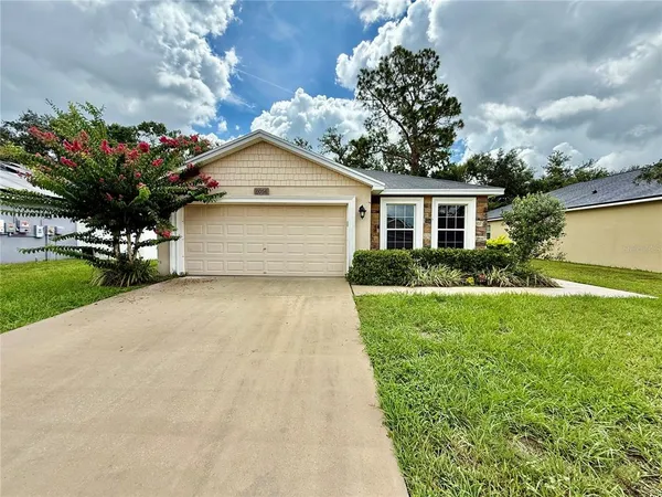 $1,900 | 6054 Merrifield Drive, Zephyrhills, FL 33541