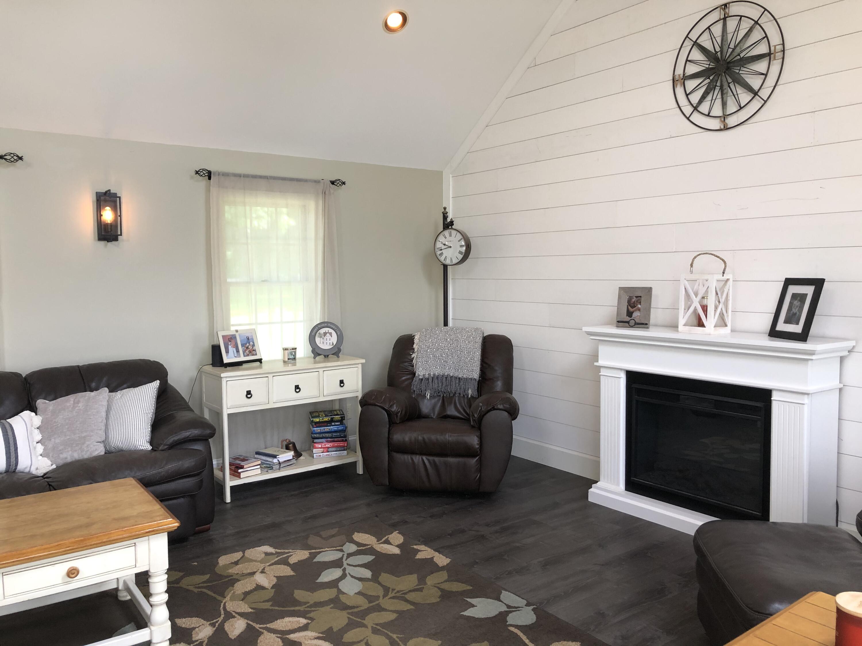 102 Stirling Road Warren, ME 04864 - Photo 85 of 145 living rm