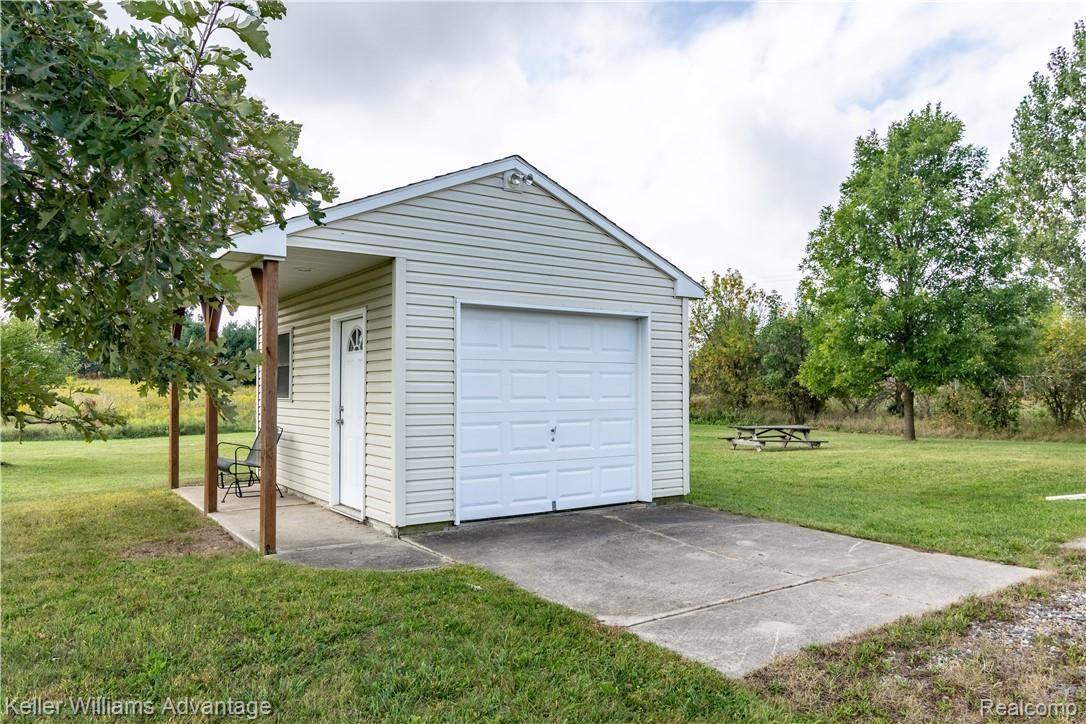 8338 Shaw Road Imlay City, MI 48444 - Photo 22 of 30 DSC_4344-HDR.jpg