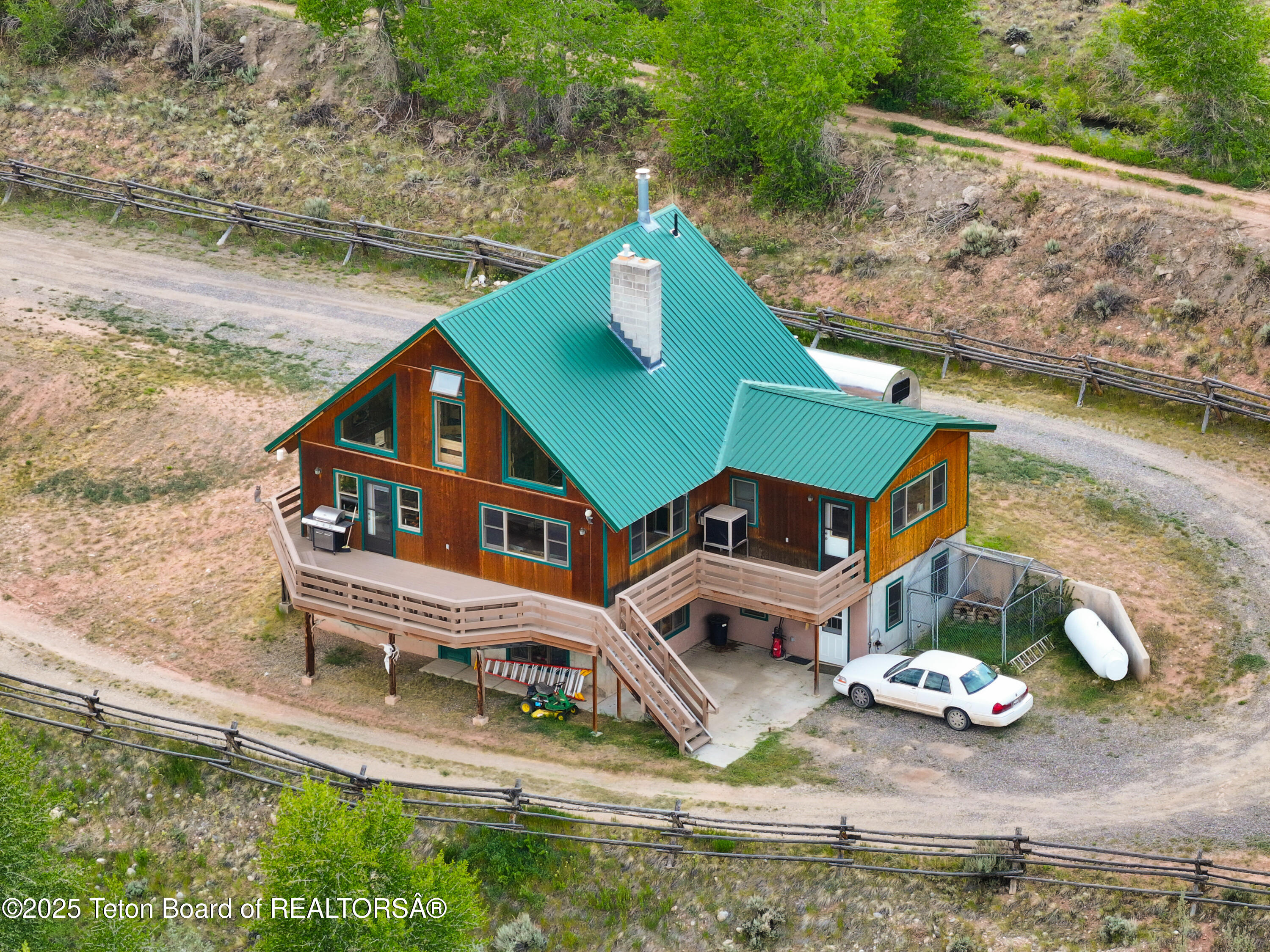 581 East Fork Road Dubois, WY 82513 - Photo 66 of 73 03