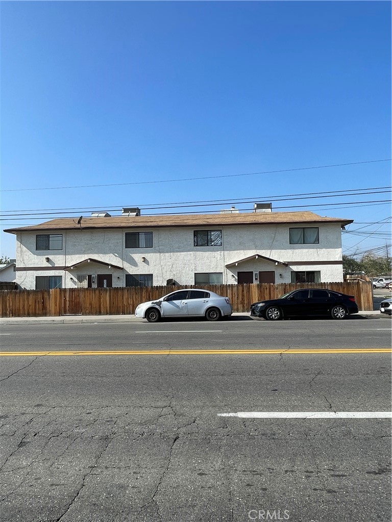 3111 Q Street Bakersfield, CA 93301 - Photo 4 of 5 a view of parking area