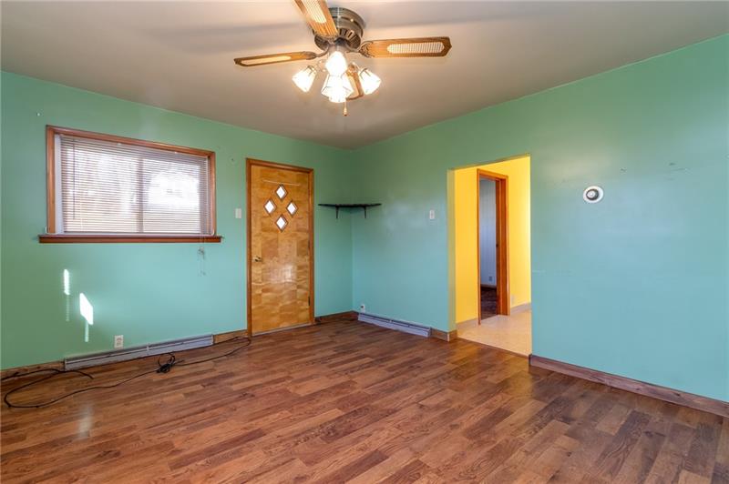 771 Beaver Street Rochester, PA 15074 - Photo 2 of 16 Living room.....