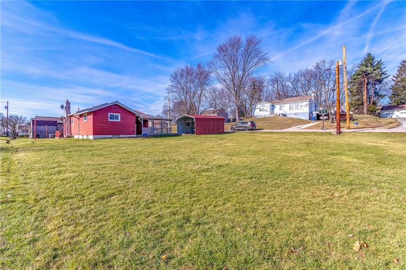 771 Beaver Street Rochester, PA 15074 - Photo 15 of 16 This yard can not be beat!