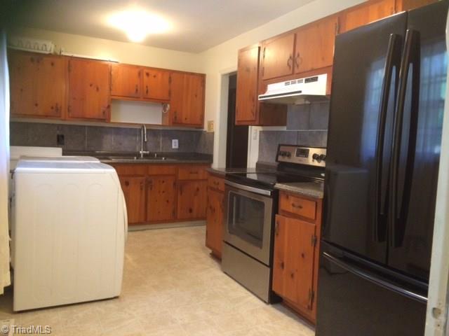 7133 Ellison Road Stokesdale, NC 27357 - Photo 3 of 19 Gallery Image 3