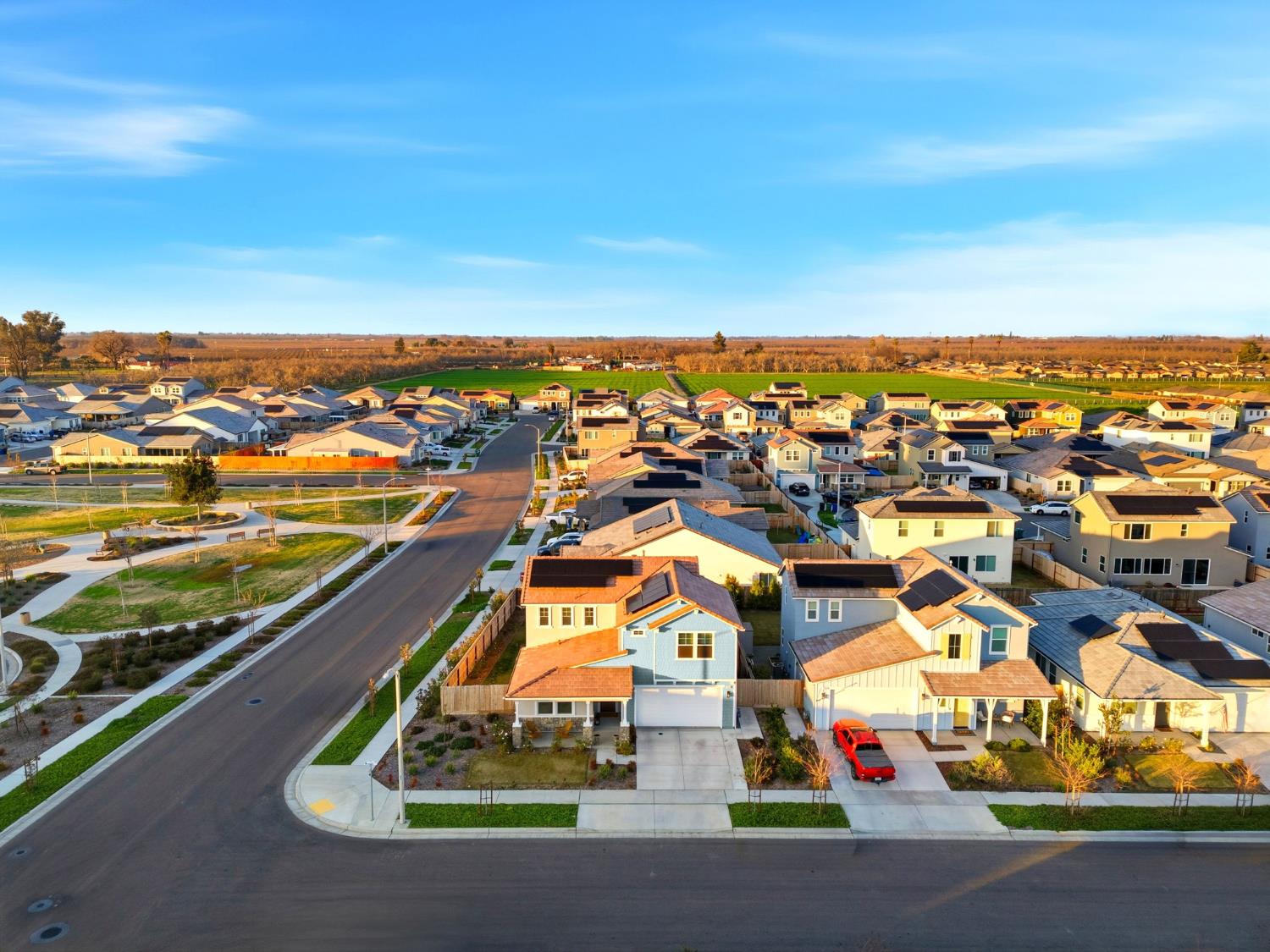 2566 Muscat Court Hanford, CA 93230 - Photo 5 of 55 a view of a city