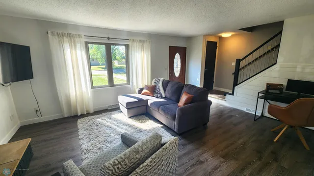 $250,000 | 1402 East Gateway Circle South, Unit M, Fargo, ND 58103