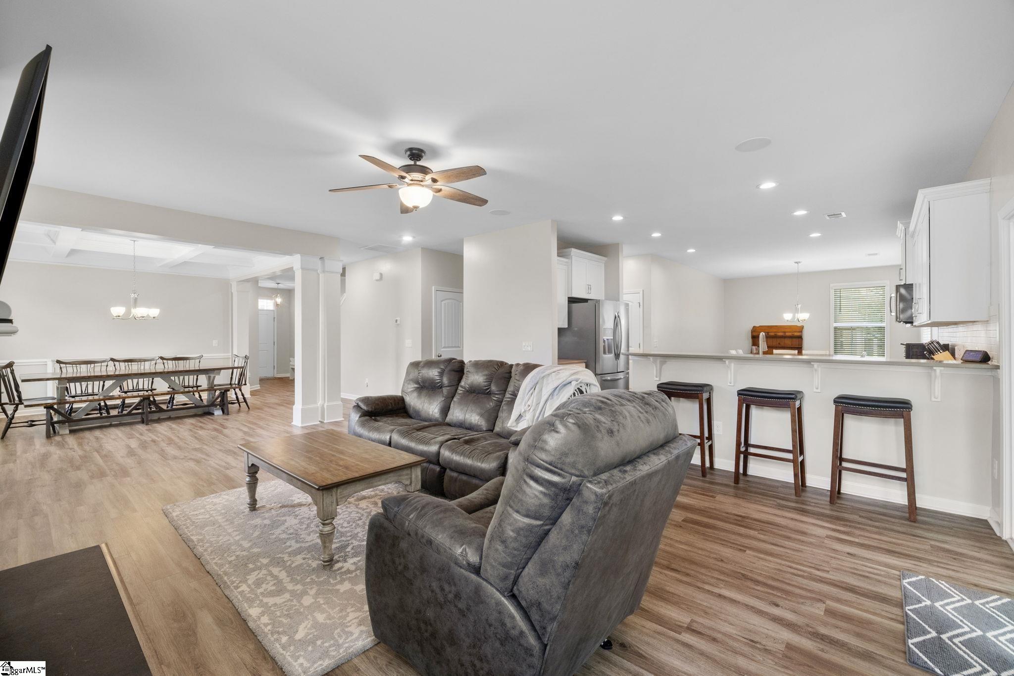 326 Avendell Drive Easley, SC 29642 - Photo 12 of 47