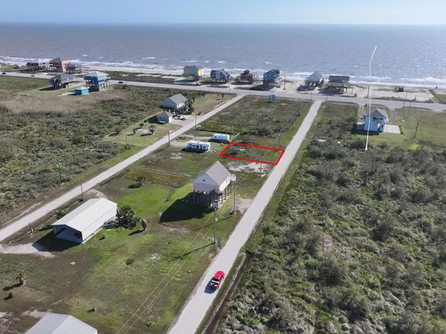 $35,000 | 1144 Waco, Port Bolivar, TX 77650