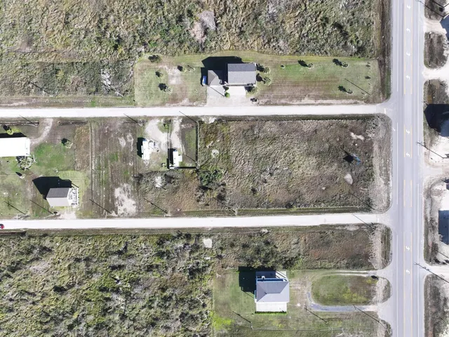 $35,000 | 1144 Waco, Port Bolivar, TX 77650