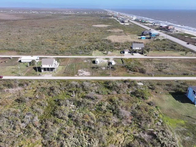 $35,000 | 1144 Waco, Port Bolivar, TX 77650