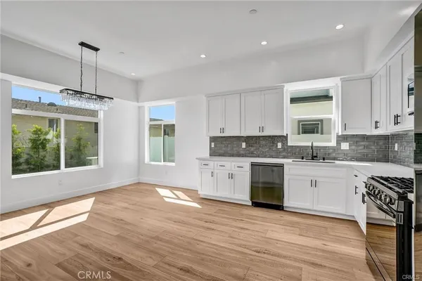 $7,950 | 2128 West 238th Street, Torrance, CA 90501