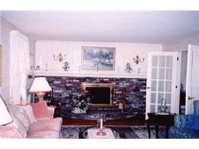 155 Witches Spring Road Hollis, NH 03049 - Photo 4 of 5