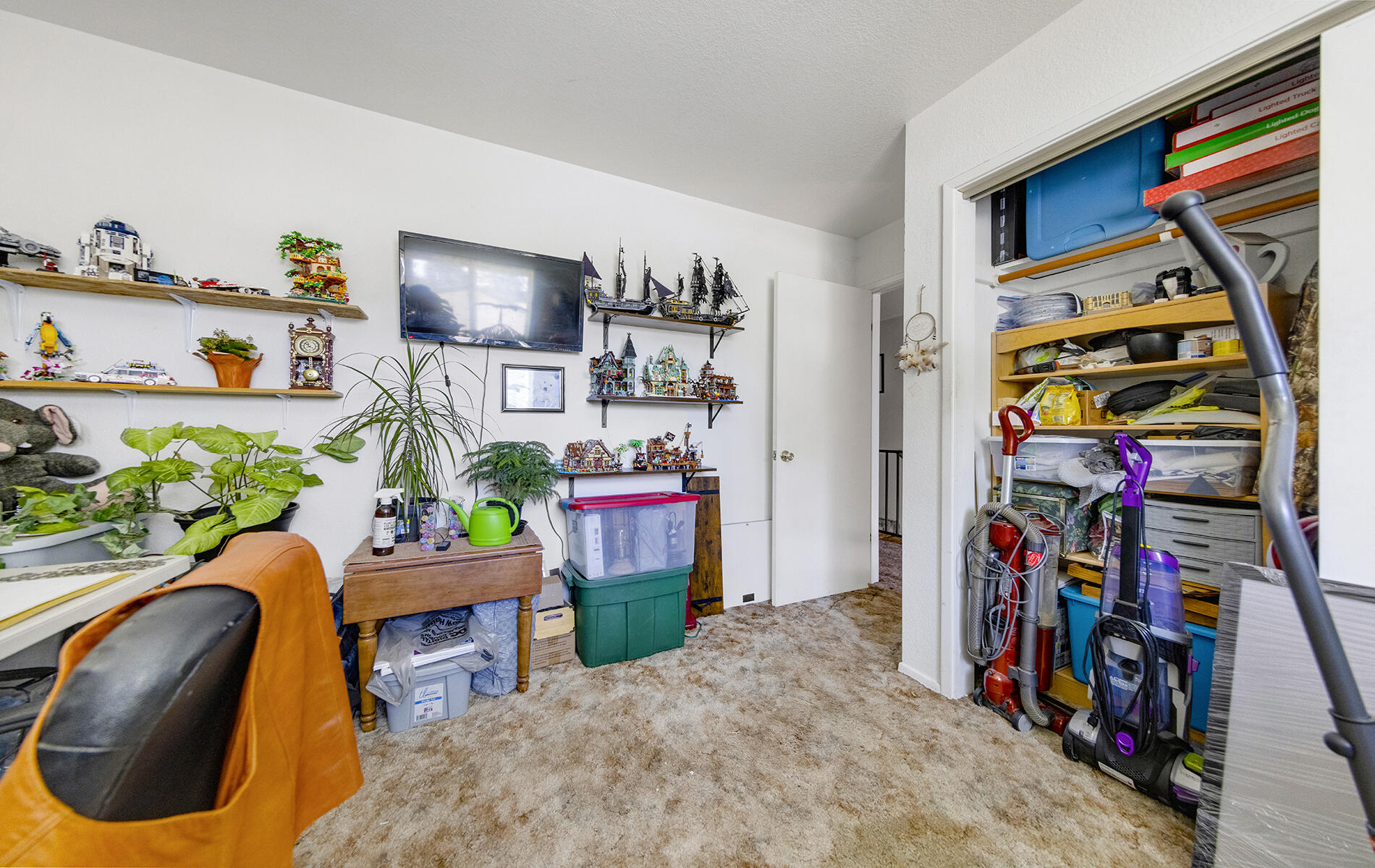467 Martin Way Chester, CA 96020 - Photo 15 of 39 a view of a bedroom with furniture and toys