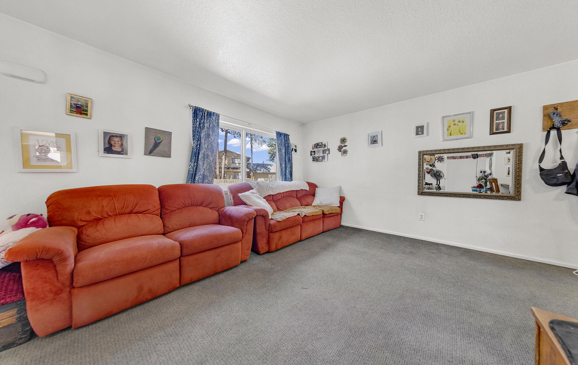 467 Martin Way Chester, CA 96020 - Photo 19 of 39 a living room with furniture and a couch