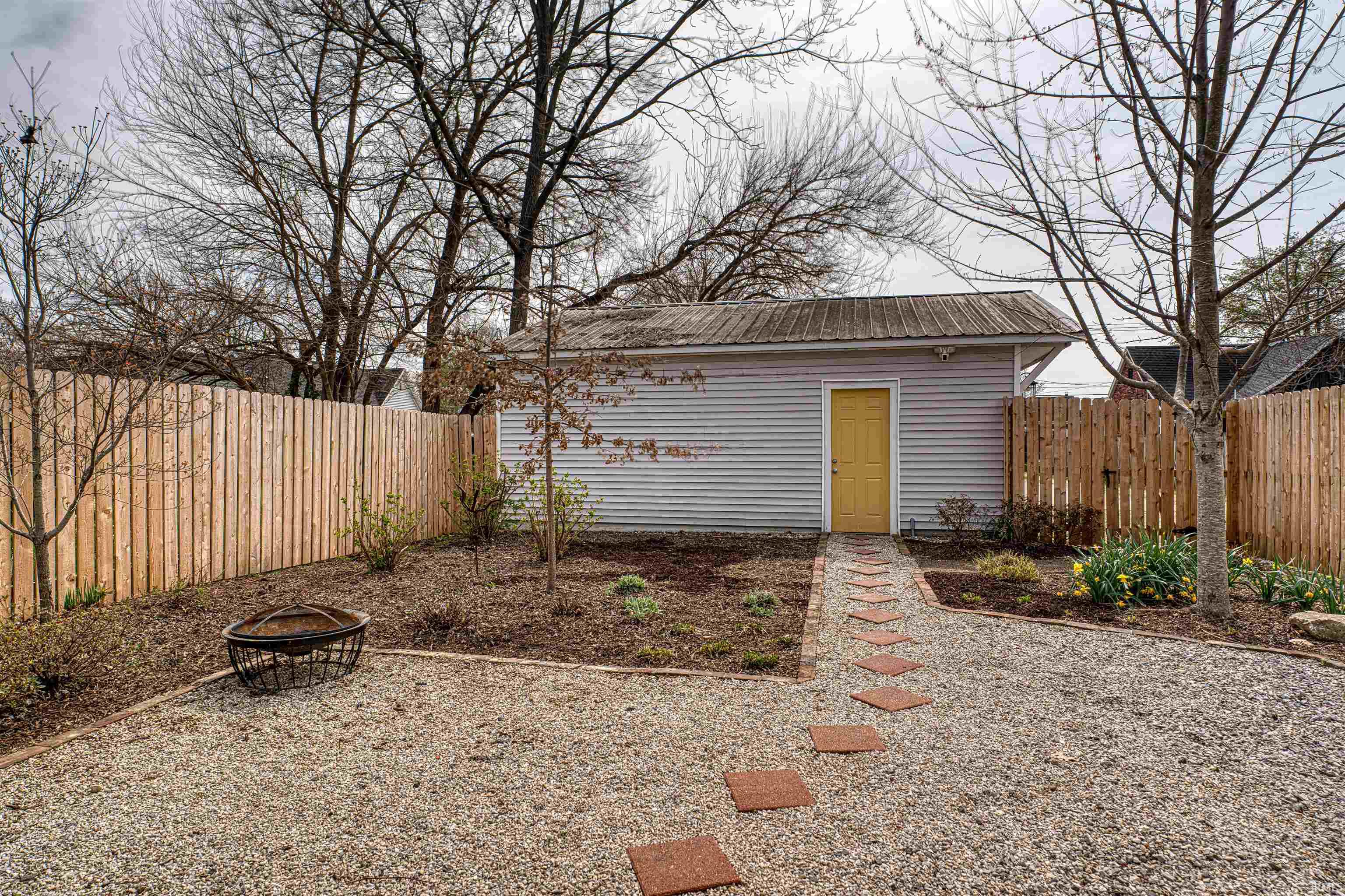 413 West Main Street Newburgh, IN 47630 - Photo 27 of 33