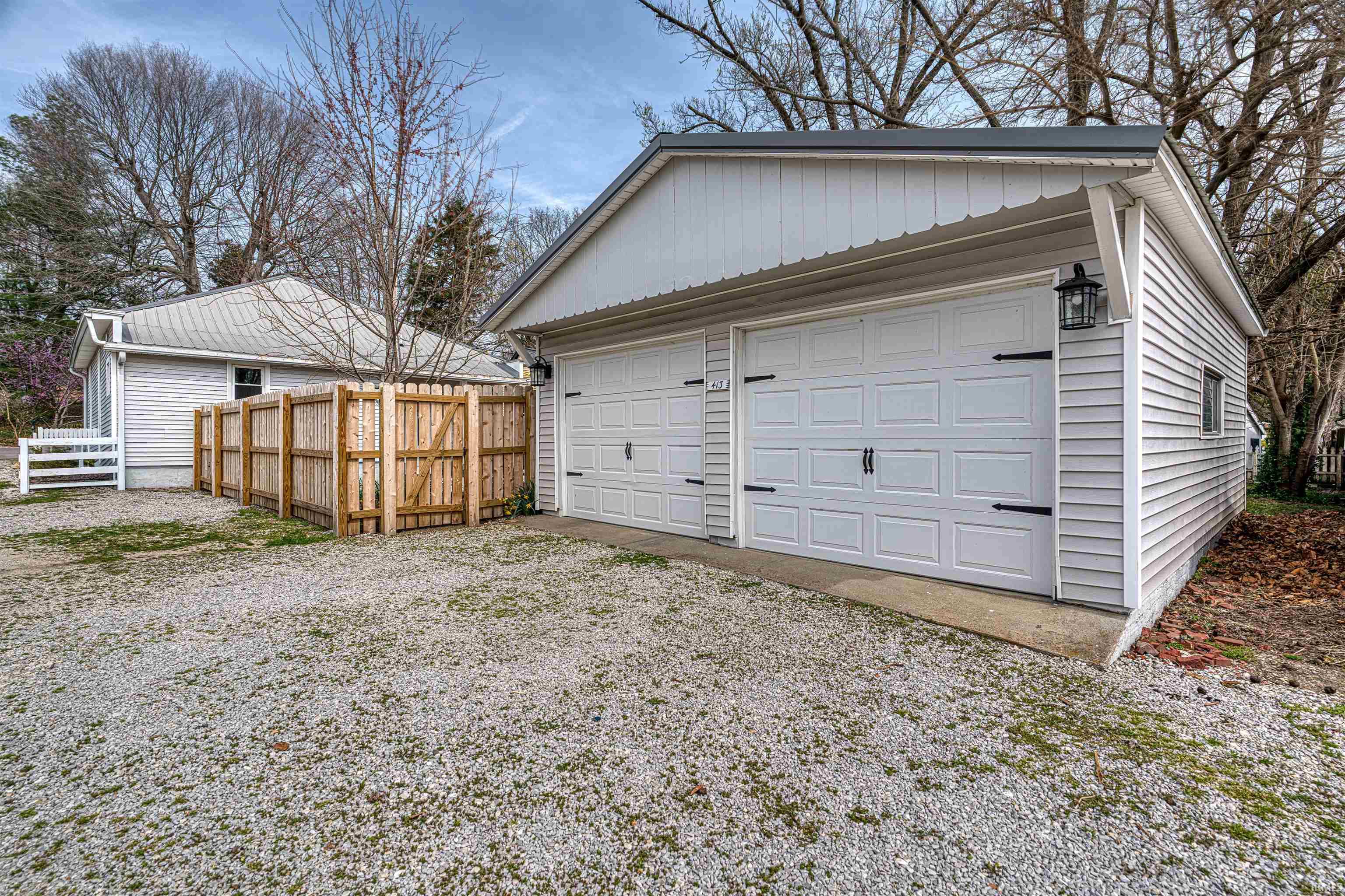 413 West Main Street Newburgh, IN 47630 - Photo 28 of 33