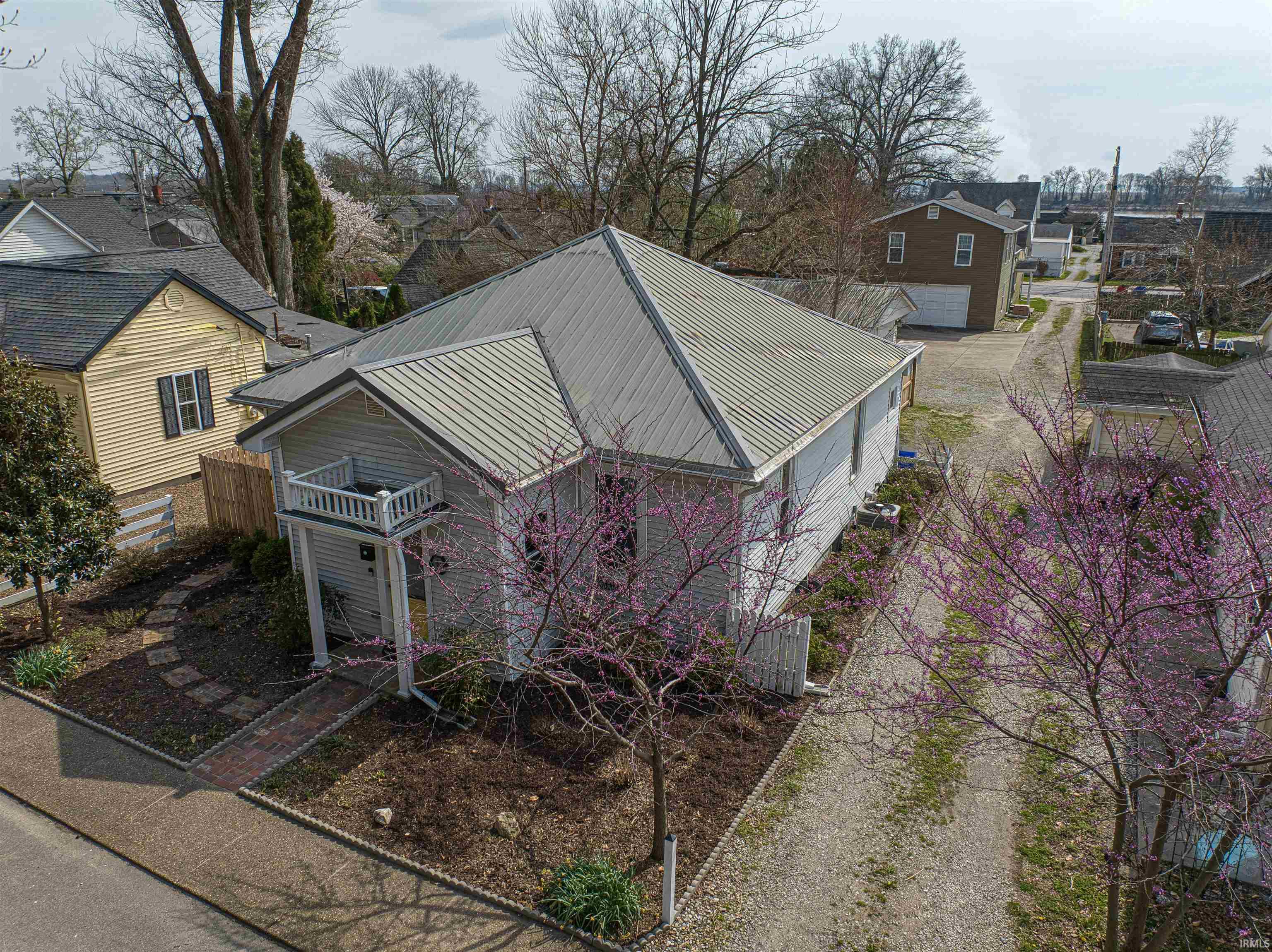 413 West Main Street Newburgh, IN 47630 - Photo 31 of 33