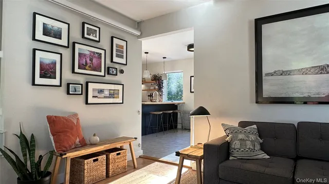 $499,900 | 740 North Mountain Road, Gardiner, NY 12525