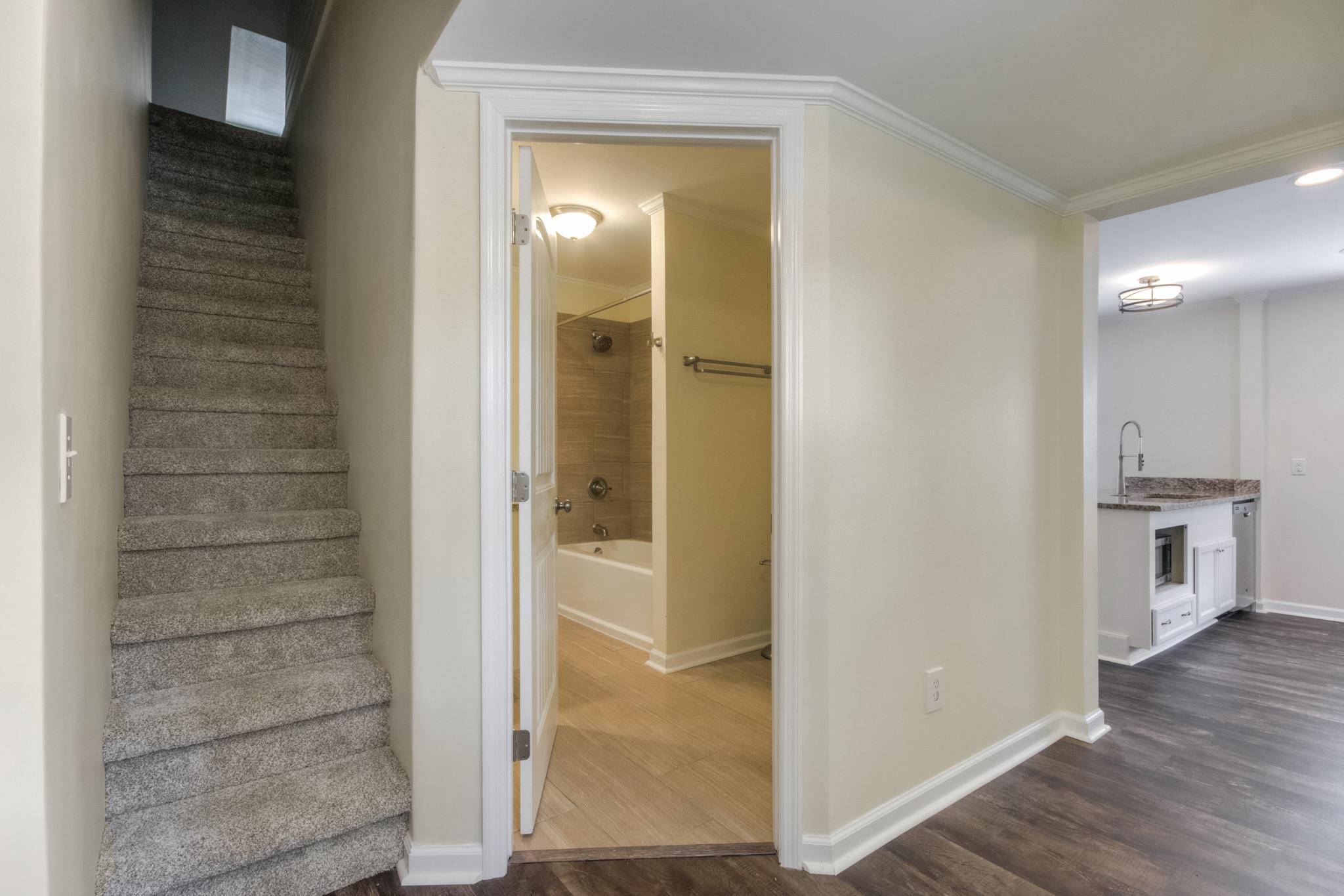 805 North Spring Street Murfreesboro, TN 37130 - Photo 17 of 27 Gallery Image 17