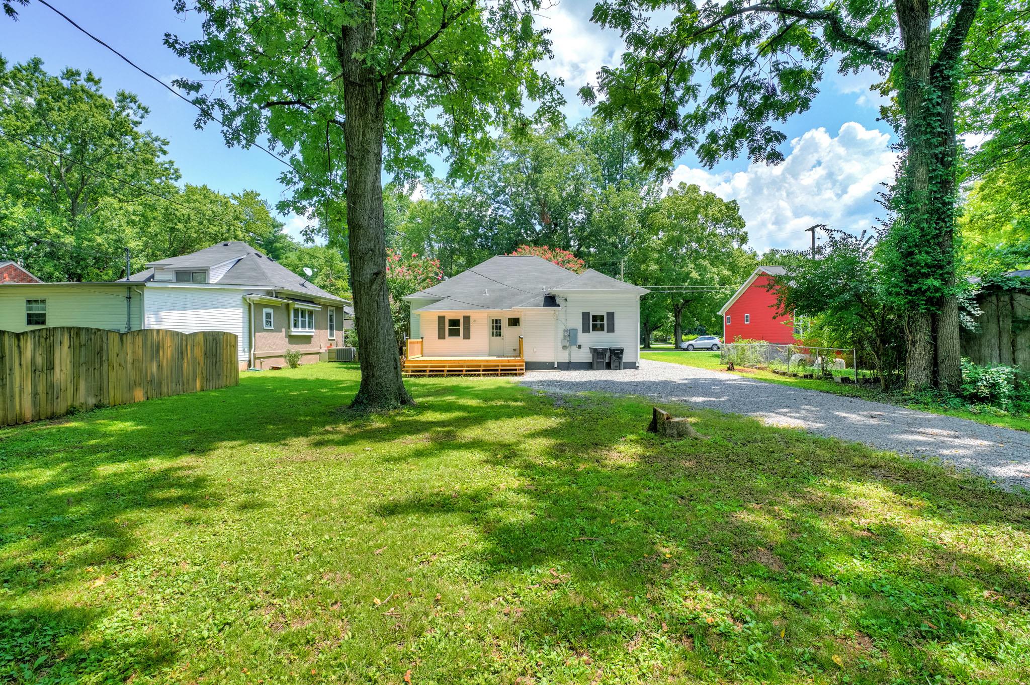 805 North Spring Street Murfreesboro, TN 37130 - Photo 7 of 27 Gallery Image 7