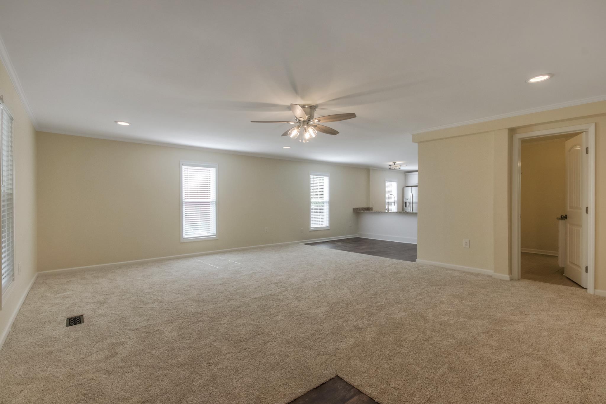 805 North Spring Street Murfreesboro, TN 37130 - Photo 8 of 27 Gallery Image 8