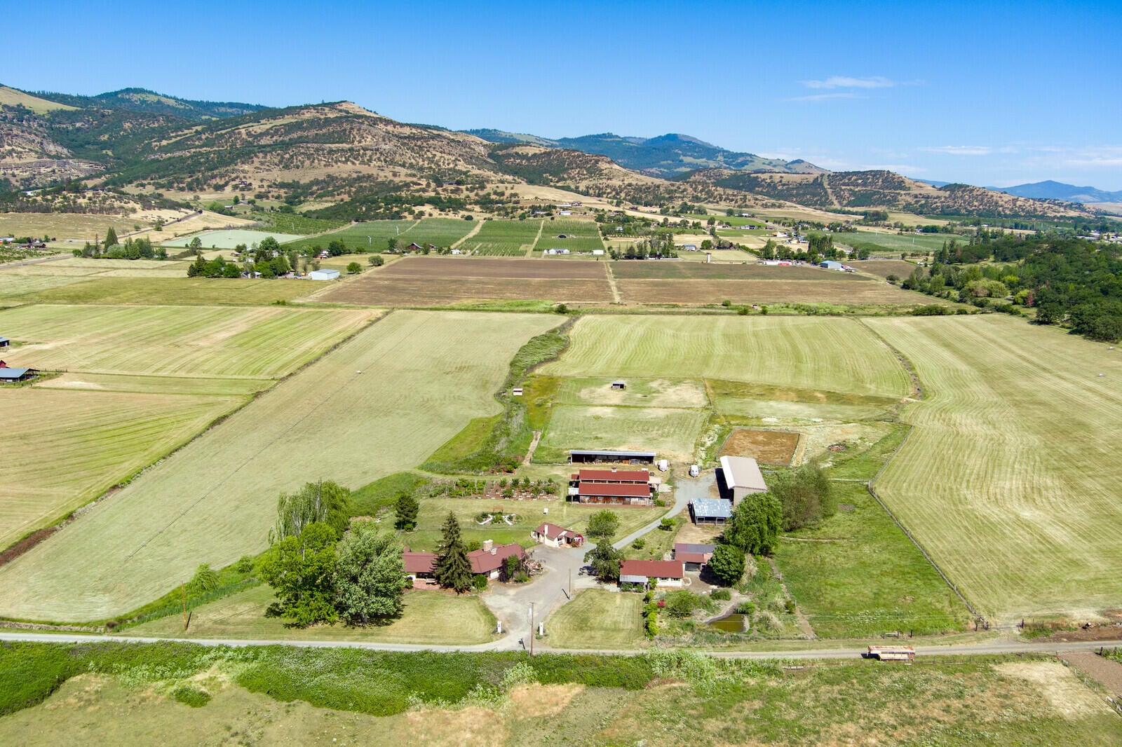 4756 Fern Valley Road Medford, OR 97504 - Photo 60 of 89 54_FV_55_mls