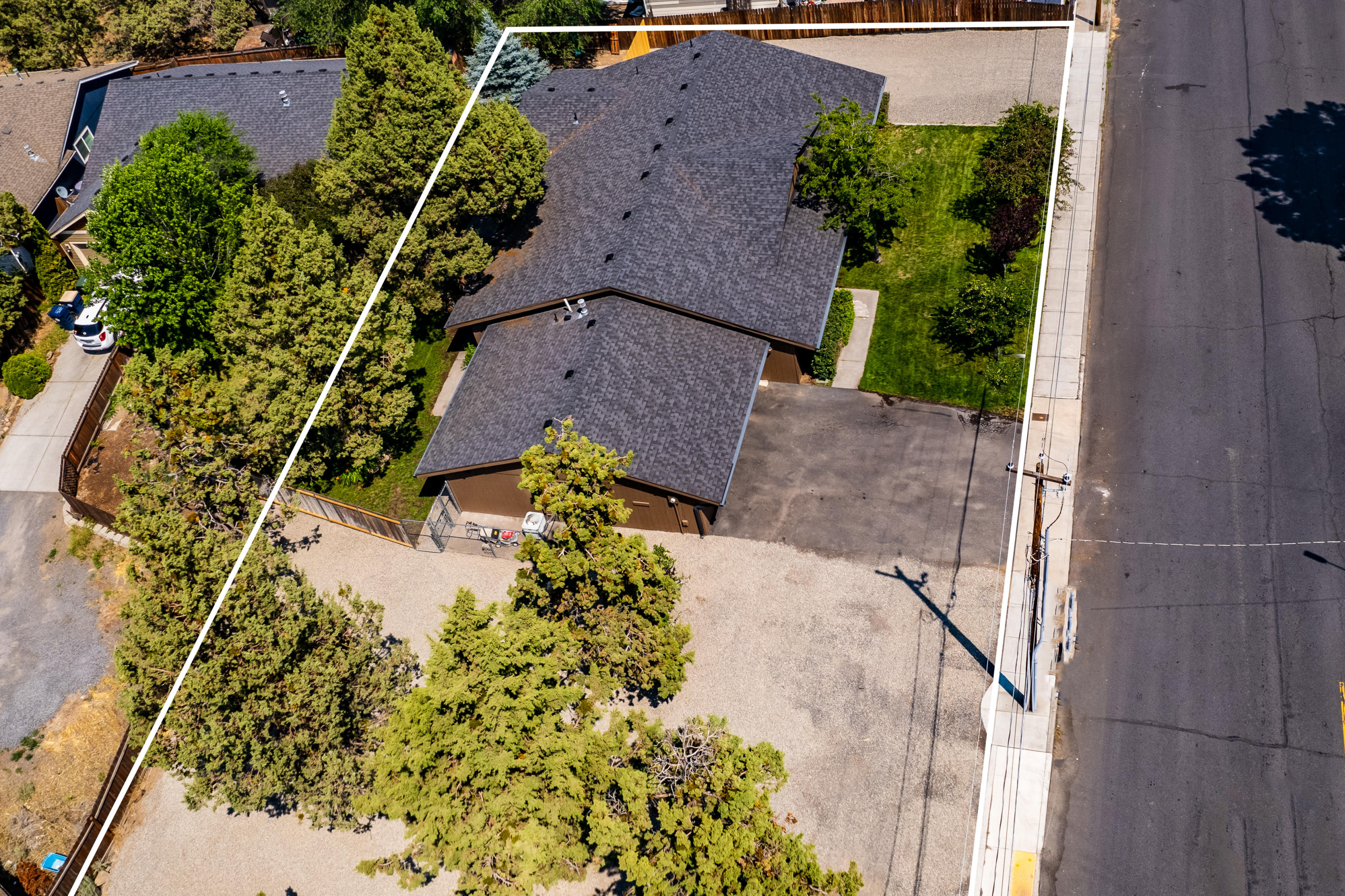 1598 Northeast Wells Acres Road Bend, OR 97701 - Photo 20 of 22 1598 NE Wells Acres Rd, Bend