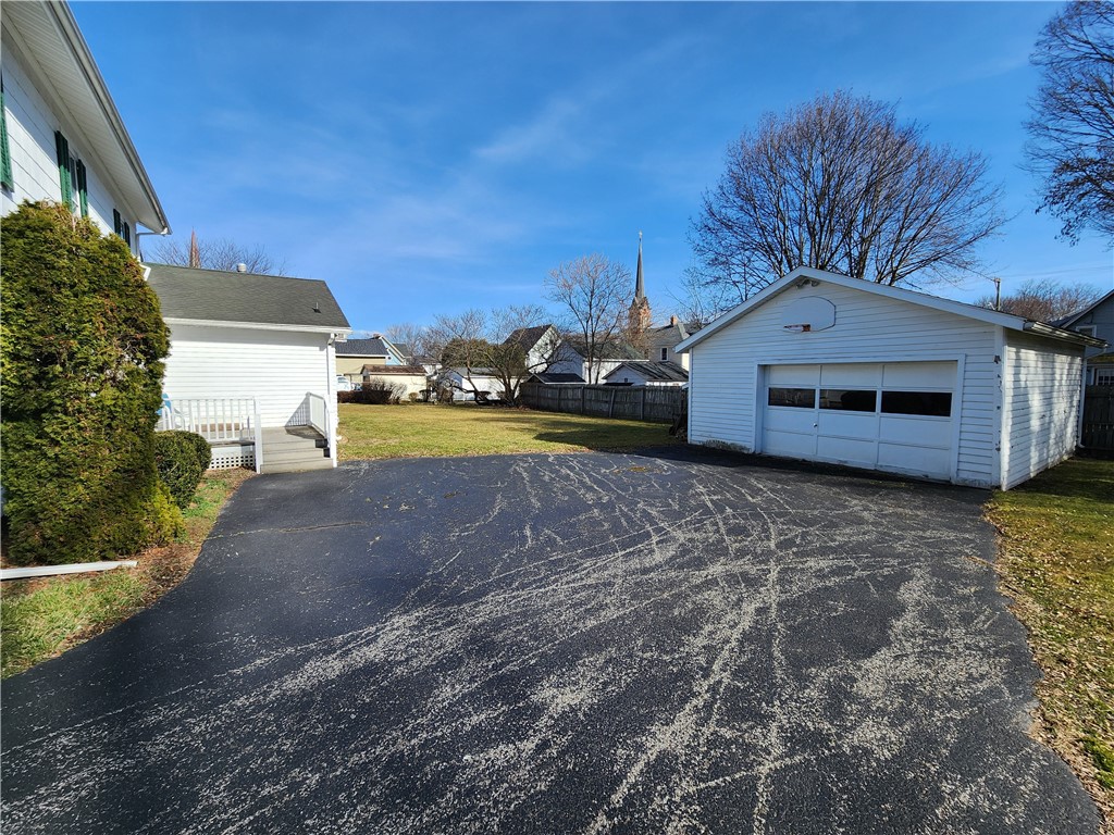 35 State Street Mount Morris, NY 14510 - Photo 5 of 50