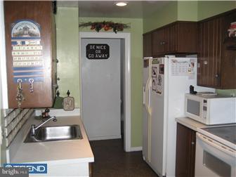 224 Bailey Road Bryn Mawr, PA 19010 - Photo 8 of 12 Kitchen