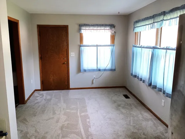 $429,900 | 1629 Ridgewood Lane South, Roseville, MN 55113