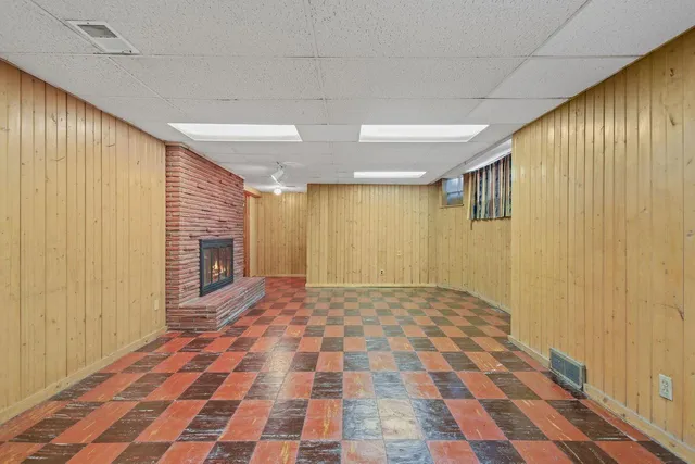 $429,900 | 1629 Ridgewood Lane South, Roseville, MN 55113