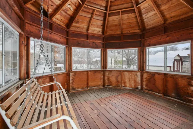 $429,900 | 1629 Ridgewood Lane South, Roseville, MN 55113