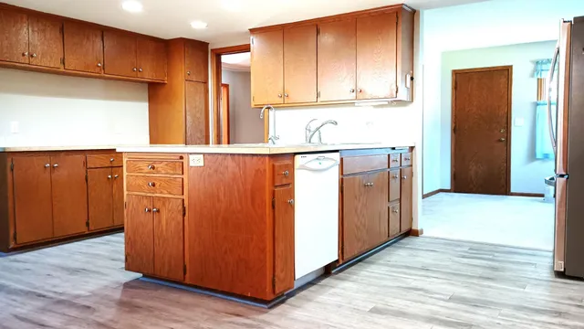 $429,900 | 1629 Ridgewood Lane South, Roseville, MN 55113