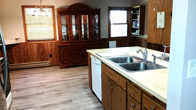 $429,900 | 1629 Ridgewood Lane South, Roseville, MN 55113