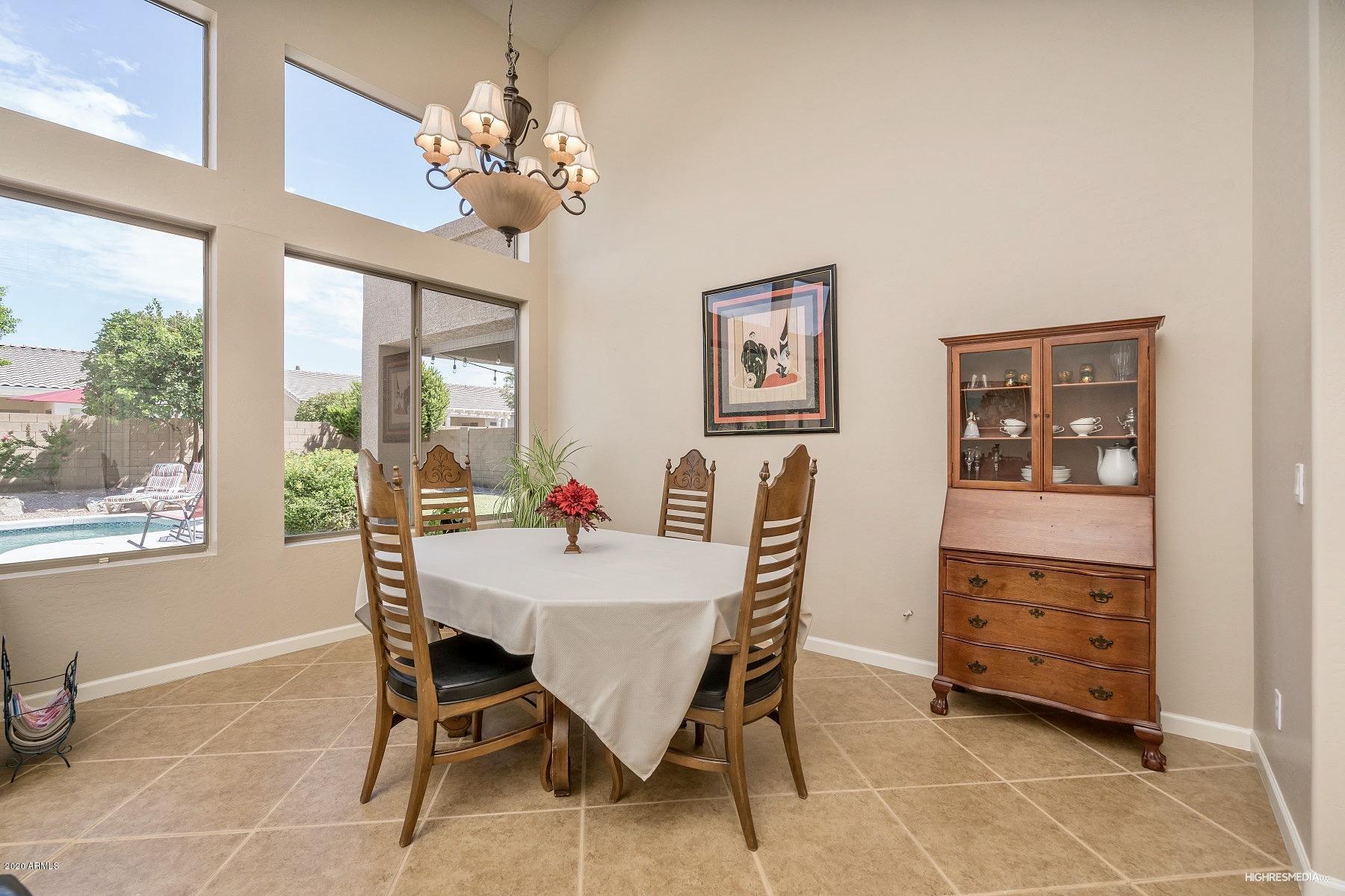 1644 East Spur Street Gilbert, AZ 85296 - Photo 7 of 29 Dining Room 1