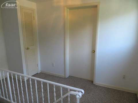 5471 East Vienna Road Clio, MI 48420 - Photo 14 of 20 20373917-13.JPG