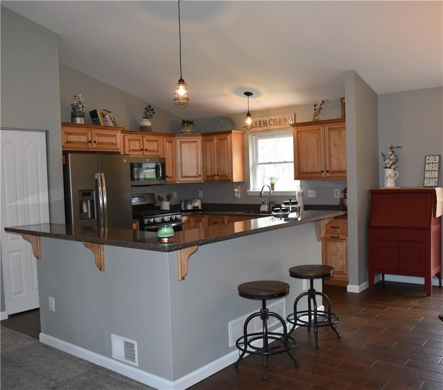 205 October Drive Butler, PA 16002 - Photo 5 of 22 Cook family meals in the stunning updated kitchen...