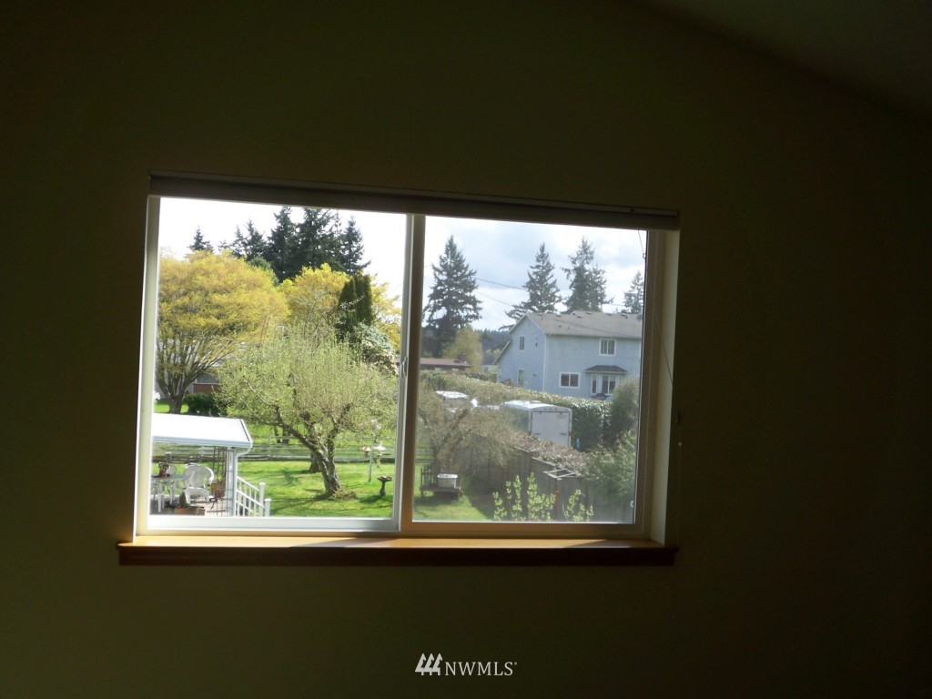 8301 227th Street Southwest Edmonds, WA 98026 - Photo 14 of 22 Gallery Image 14