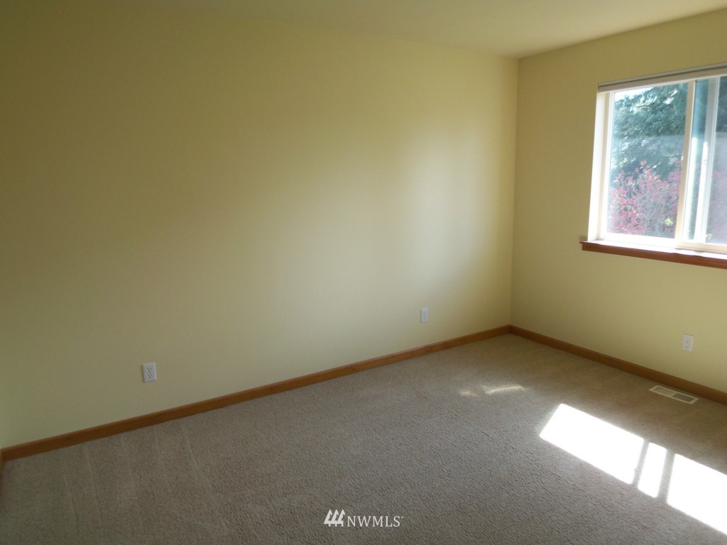 8301 227th Street Southwest Edmonds, WA 98026 - Photo 17 of 22 Gallery Image 17
