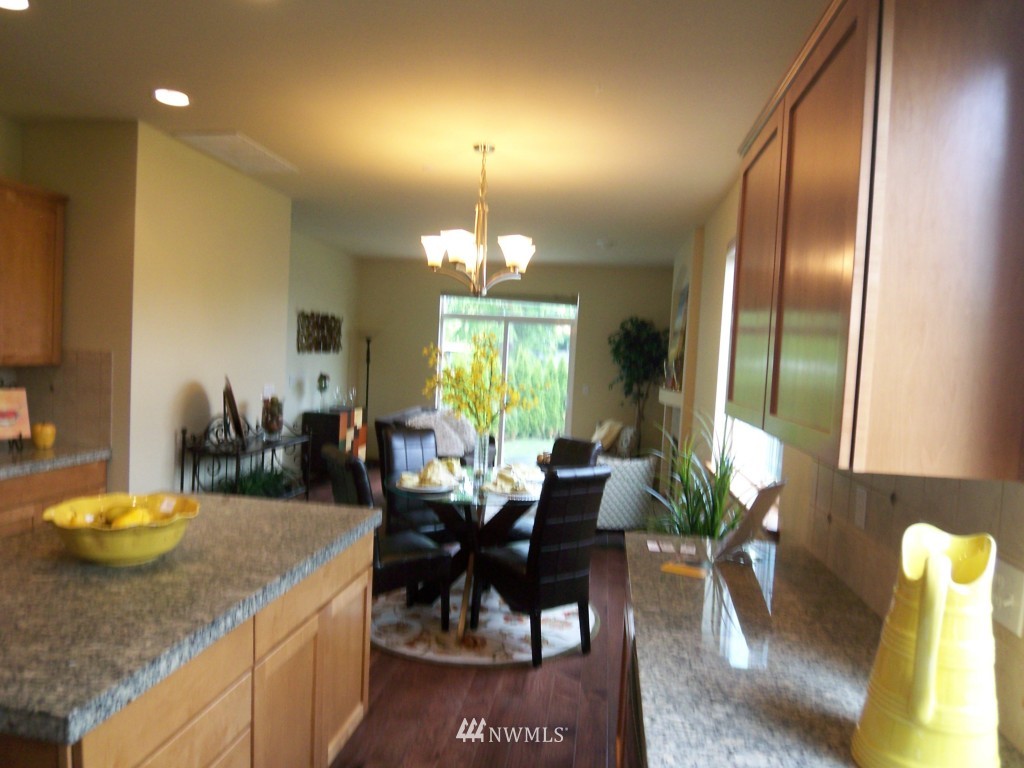 8301 227th Street Southwest Edmonds, WA 98026 - Photo 8 of 22 Gallery Image 8