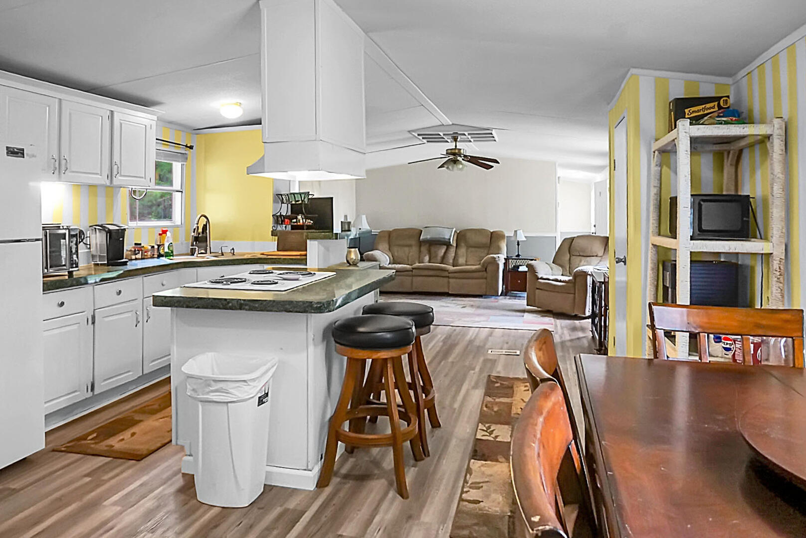 605 Country Club Road Andrews, SC 29510 - Photo 24 of 50 DSC02214