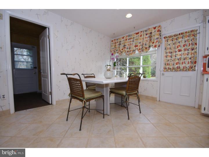 2241 High Road Huntingdon Valley, PA 19006 - Photo 6 of 25 Kitchen