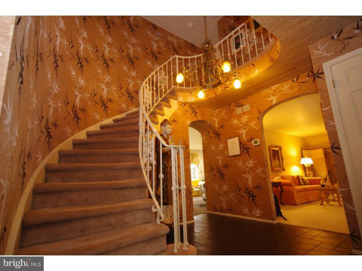 2241 High Road Huntingdon Valley, PA 19006 - Photo 9 of 25 Foyer