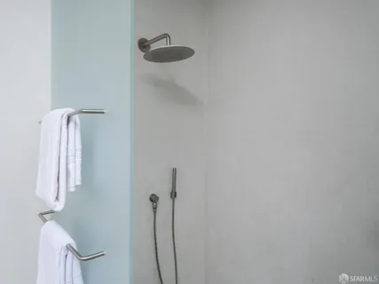 $3,750,000 | 1945 Hyde Street, Unit 3, San Francisco, CA 94109