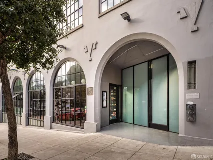 $3,750,000 | 1945 Hyde Street, Unit 3, San Francisco, CA 94109