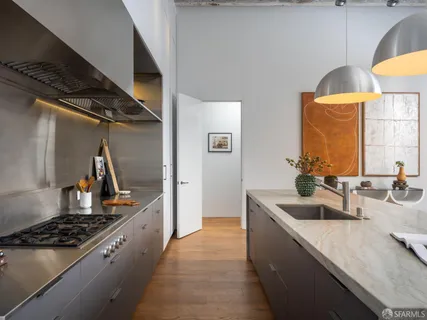$3,750,000 | 1945 Hyde Street, Unit 3, San Francisco, CA 94109