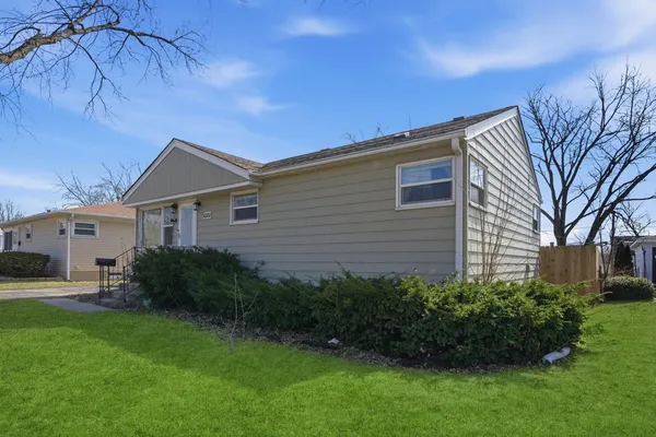 $280,000 | 6561 167th Street, Tinley Park, IL 60477