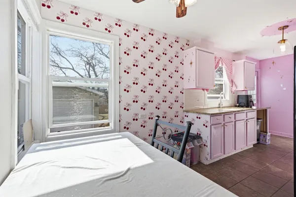$280,000 | 6561 167th Street, Tinley Park, IL 60477
